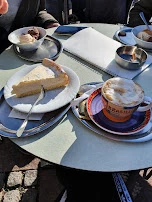 Cappuccino Und Käsekuchen