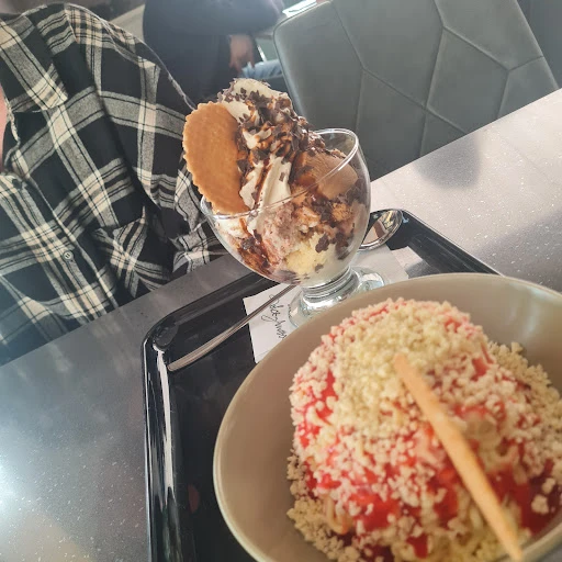 Eiscafé Dolce Amaro photo 5
